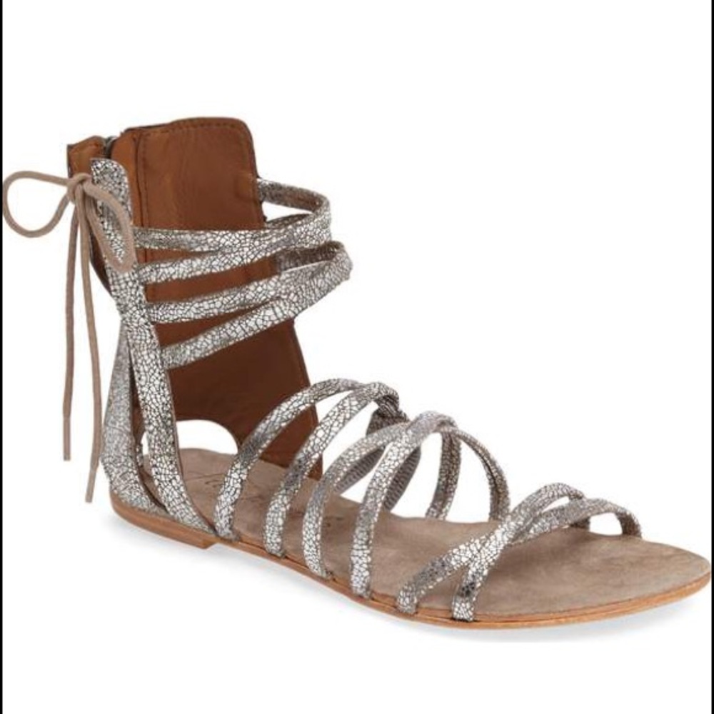 Free People Size 40 (US 10) NARROW sandal